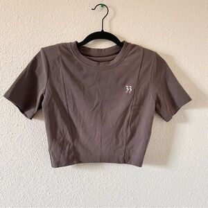 Fuzzykon Embroidered 33 Crop Top Gray Tee Women size Medium